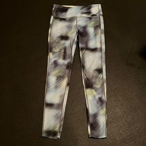 Athleta tights, size small, fun pattern